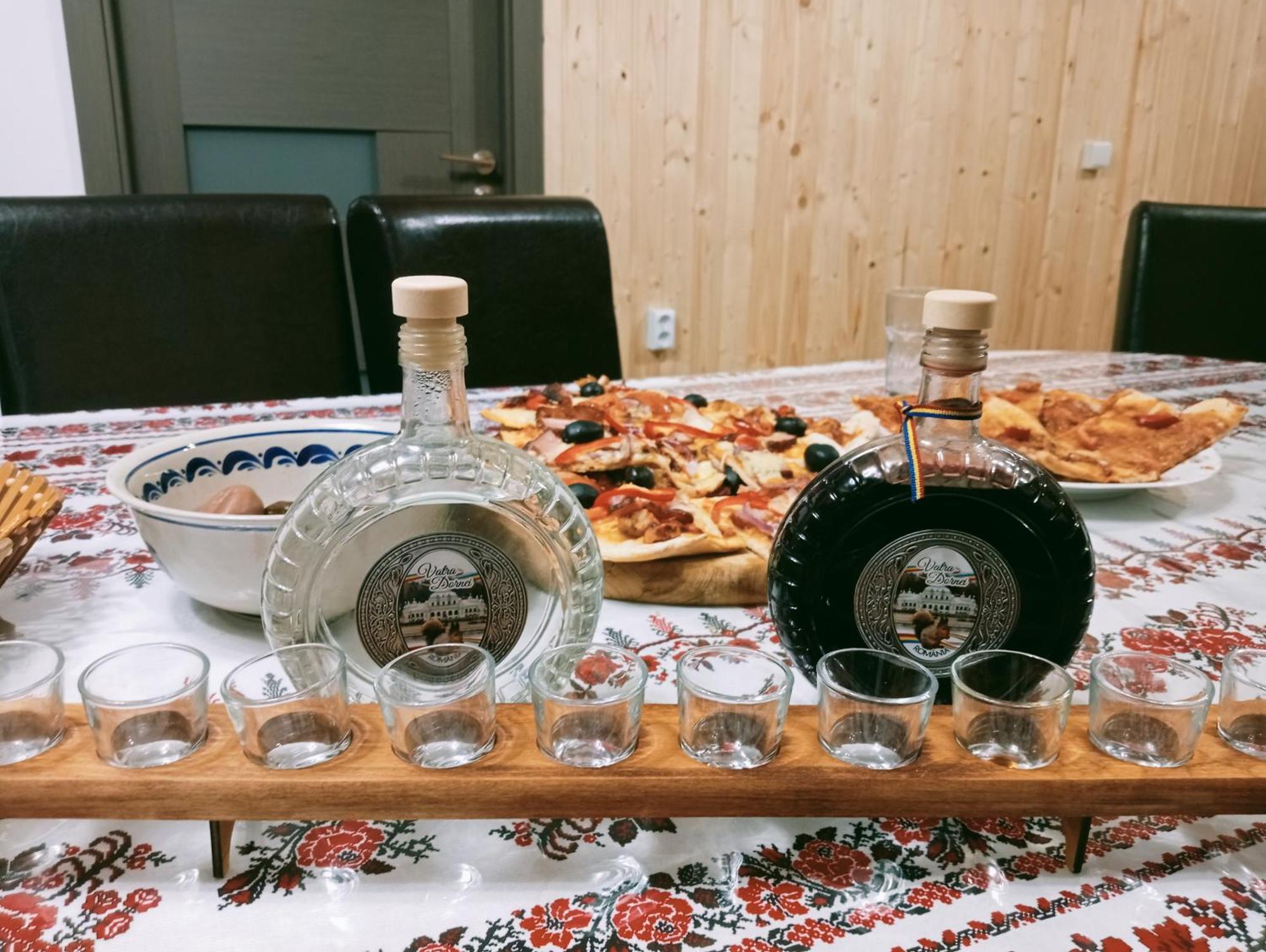 Casa Vasy Pension Vatra Dornei Buitenkant foto