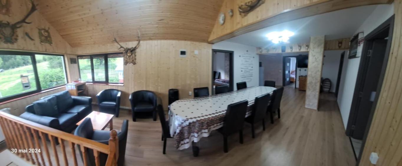 Casa Vasy Pension Vatra Dornei Buitenkant foto